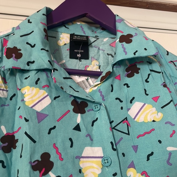 Disney shirt - Picture 2 of 4